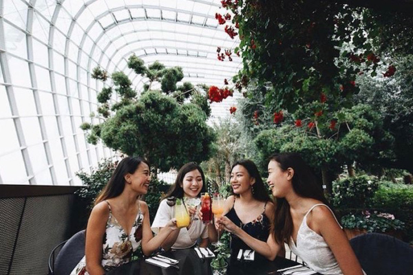 Pollen, unique event venue in the heart of Gardens By the Bay. For your outdoor dining in an European Spring ambiance.