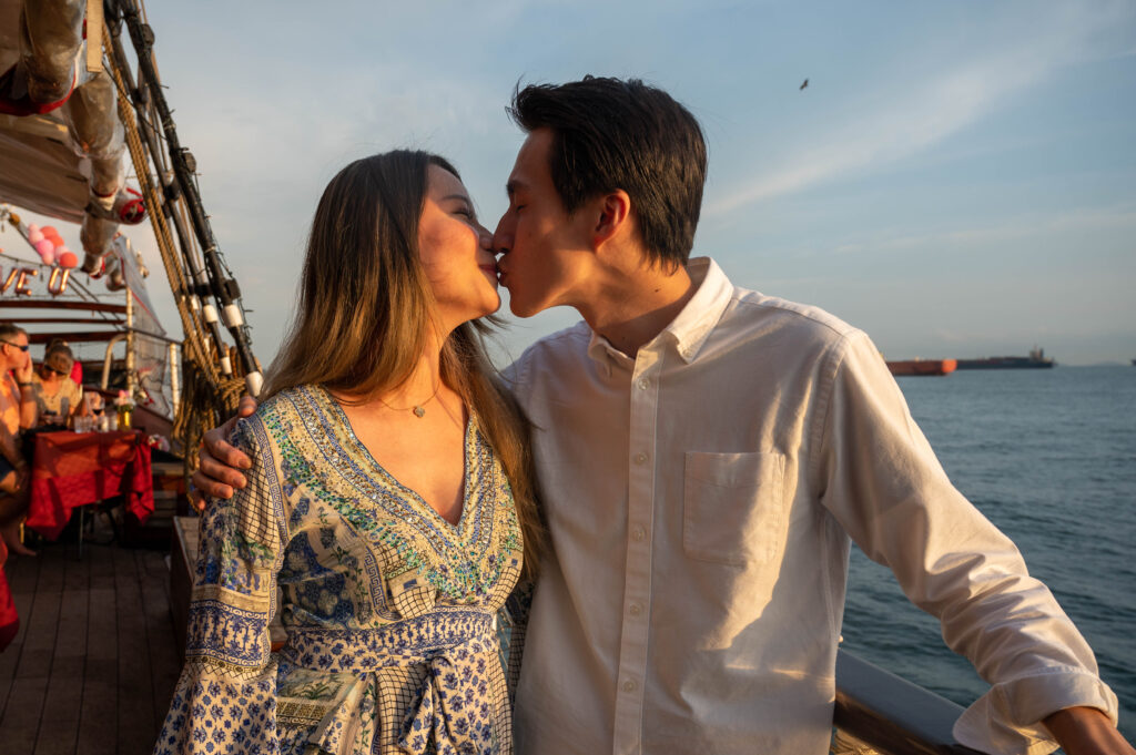 How to Plan a Romantic Dinner in Singapore | It's Okay to Get a Little Physical!