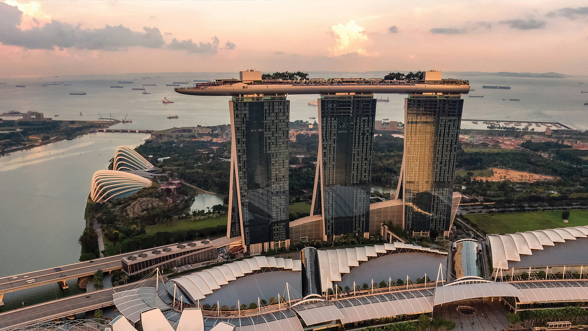 Where to Experience the Most Beautiful Sunsets in Singapore 2025